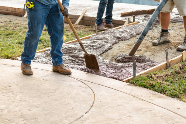 Best Concrete Flooring Contractor  in Bell Acres, PA